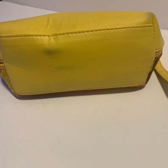 ❤️ Frida Kahlo Yellow Patterned Women's Cosmetics Bag 10”x6.5” - Picture 3 of 9